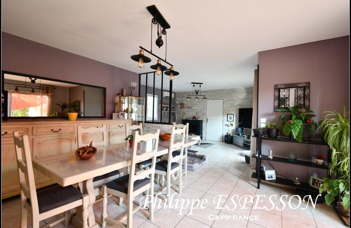 BEAUPUY – MAISON DE PLAIN-PIED 140 M² AVEC PISCINE SUR 2 000 M² DE TERRAIN — photo 5