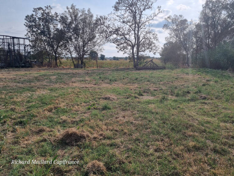 Terrain à vendre de 924,00 m² BRESSOLS (82) — photo 1
