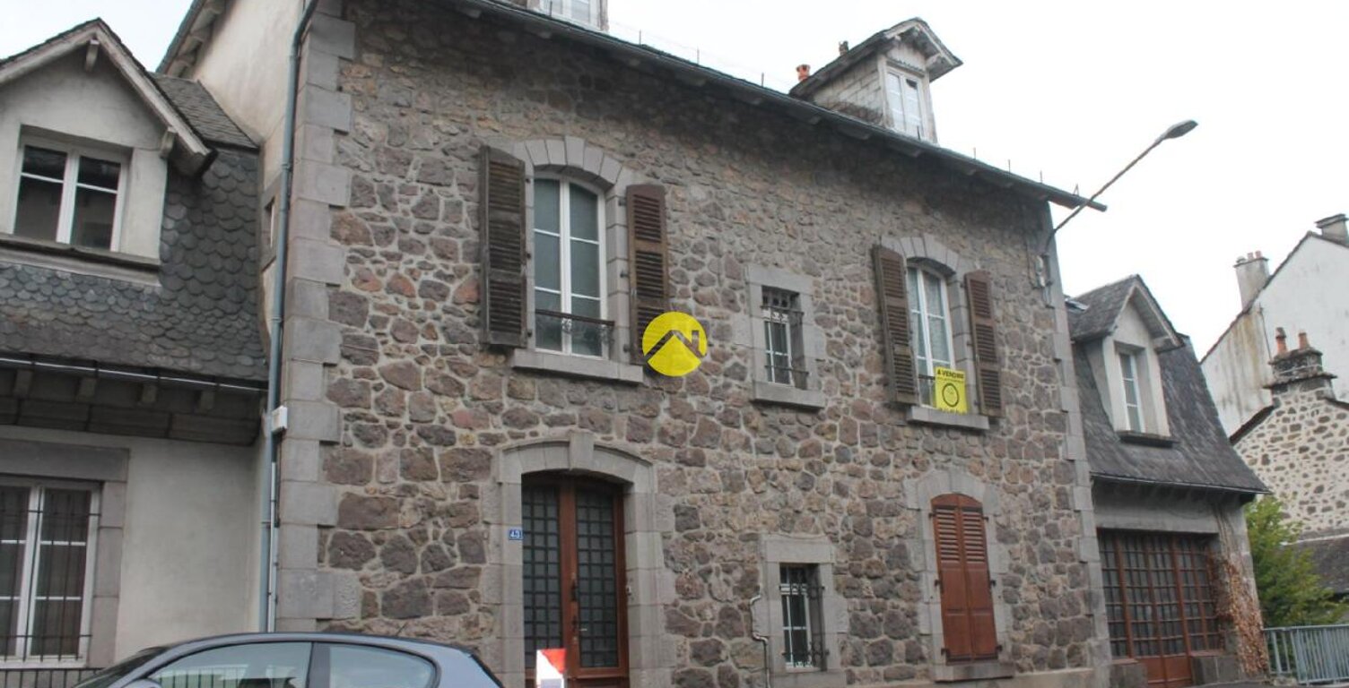 belle maison  — photo 1