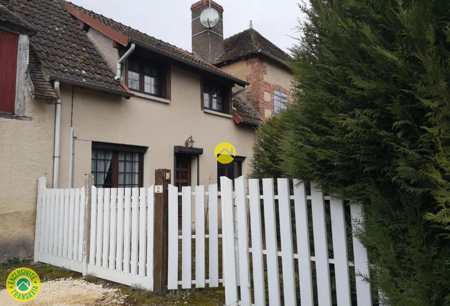 MAISON DE BOURG — photo 1