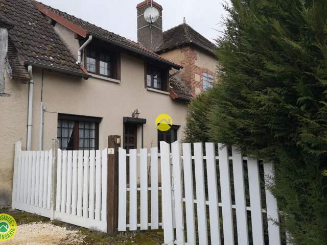MAISON DE BOURG — photo du bien
