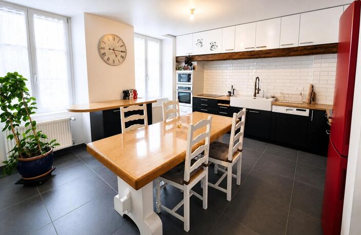 Appartement de 5 pièces de 188 m² à Montbéliard — photo 4