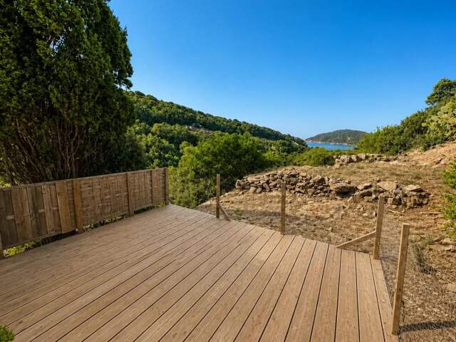 Maison 38 m² située sur l’île du Levant — photo du bien