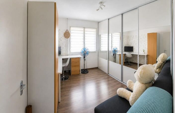 Appartement de 3 pièces de 66 m² à Toulon — photo 5