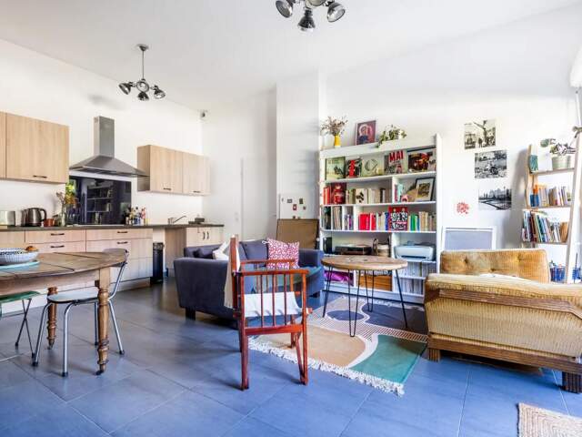 Maison de ville contemporaine 4 pièces à Saint‑Denis — photo du bien