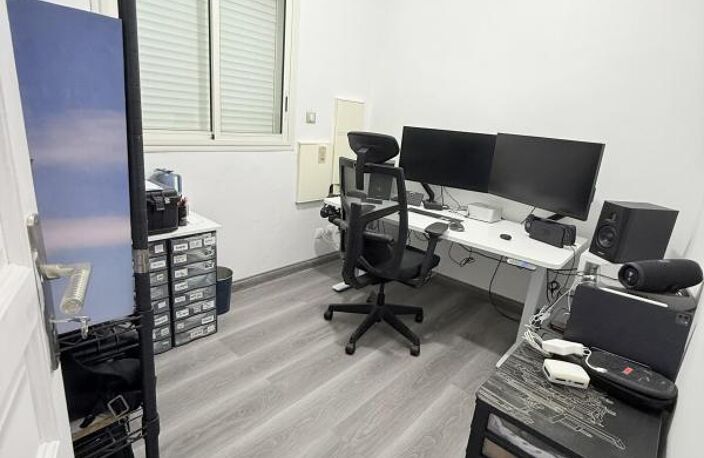 Saint-André centre – Maison familiale F5 de 181 m² utiles avec garage — photo 3