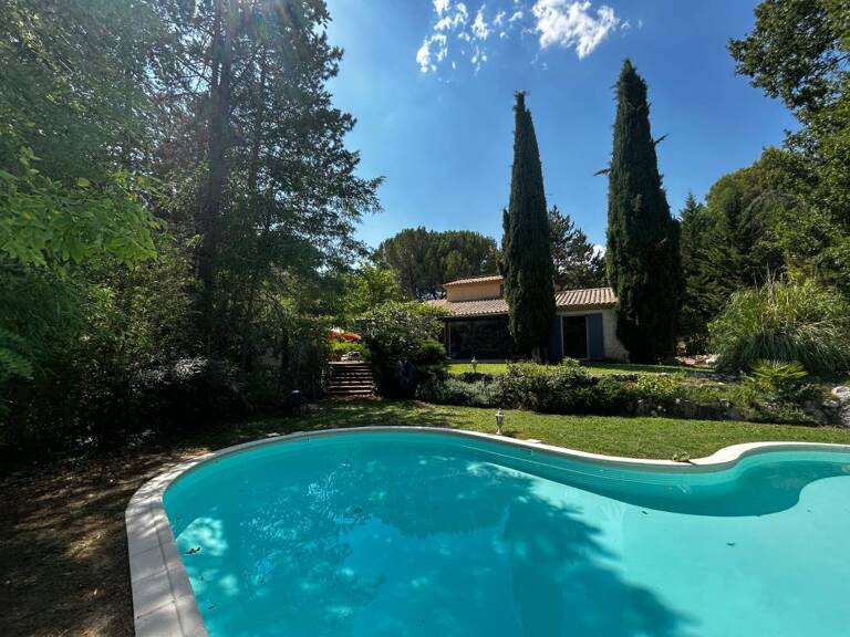 Maison À Vendre de 172m² sur terrain de 5010m² - Mirabeau 84120 — photo 1