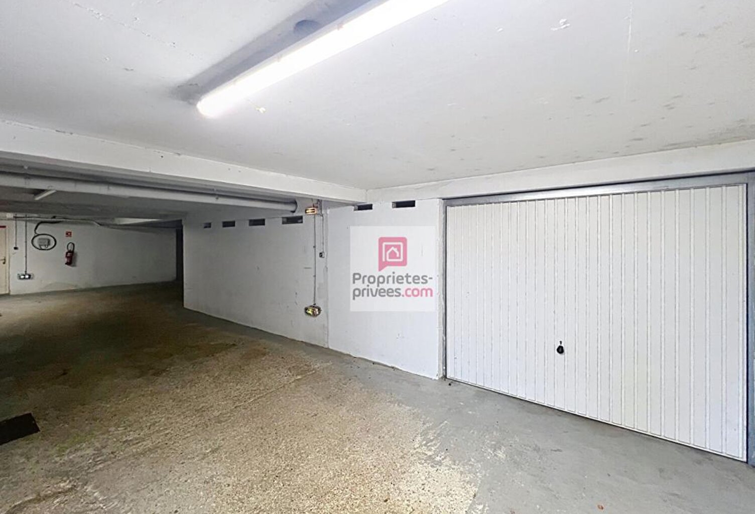 1 Grand BOX  de 56m2 — photo 1