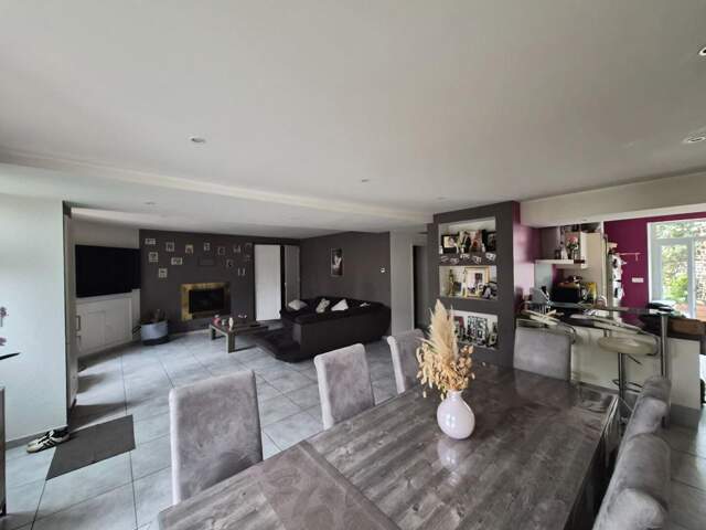 Maison de ville T5 de 167 m² ? Vues mer & jardin clos arboré de 622 m² — photo du bien