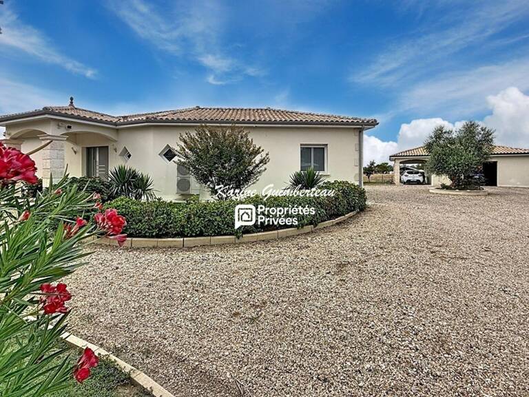 Villa de plain-pied avec piscine & garage — photo 1