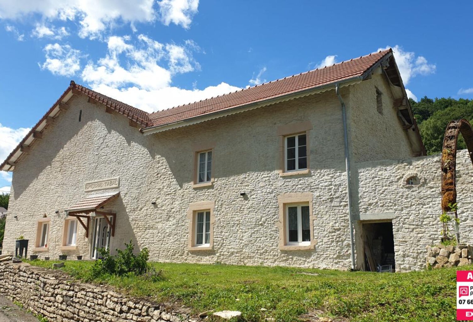 Maison 10 pièces de 300 m² — photo 1