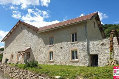 Maison 12 pièces 253000 €