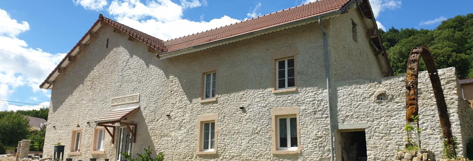 Maison 12 Pièces 300 m² à vendre à Vyt-lès-Belvoir (25430)