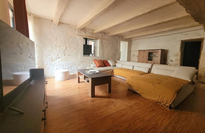 SAINT COUTANT LE GRAND (17430) : Maison 5 pièces 115m2 + jardin — photo 3