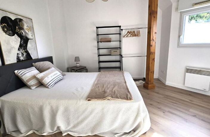NANTES / PERRAY: Charmant 2 pièces rénové  au calme en fond d'impasse — photo 5