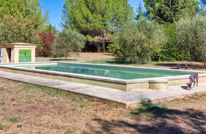 LE MUY: Demeure de prestige en pierre ? Une propriété de caractère au coeur de la Provence varoise — photo 2