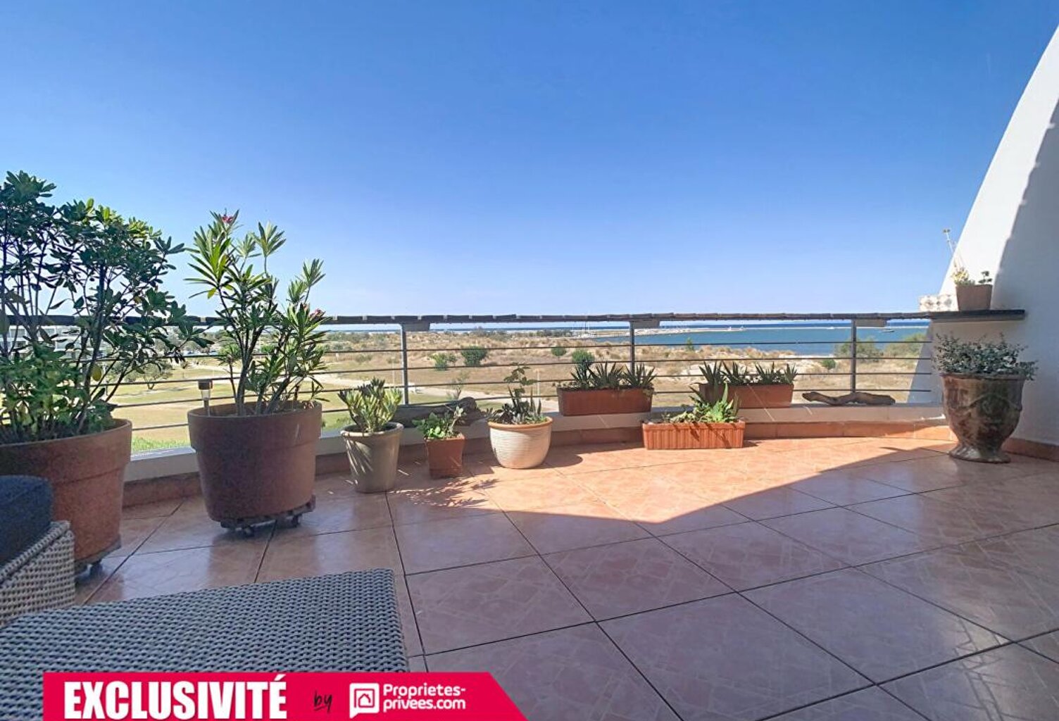 Appartement Port Camargue 1 pièce(s) 26 m2 — photo 1