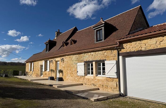 Ferme rénovée avec finition exceptionnel, piscine et 3 hectares de terrain — photo 3