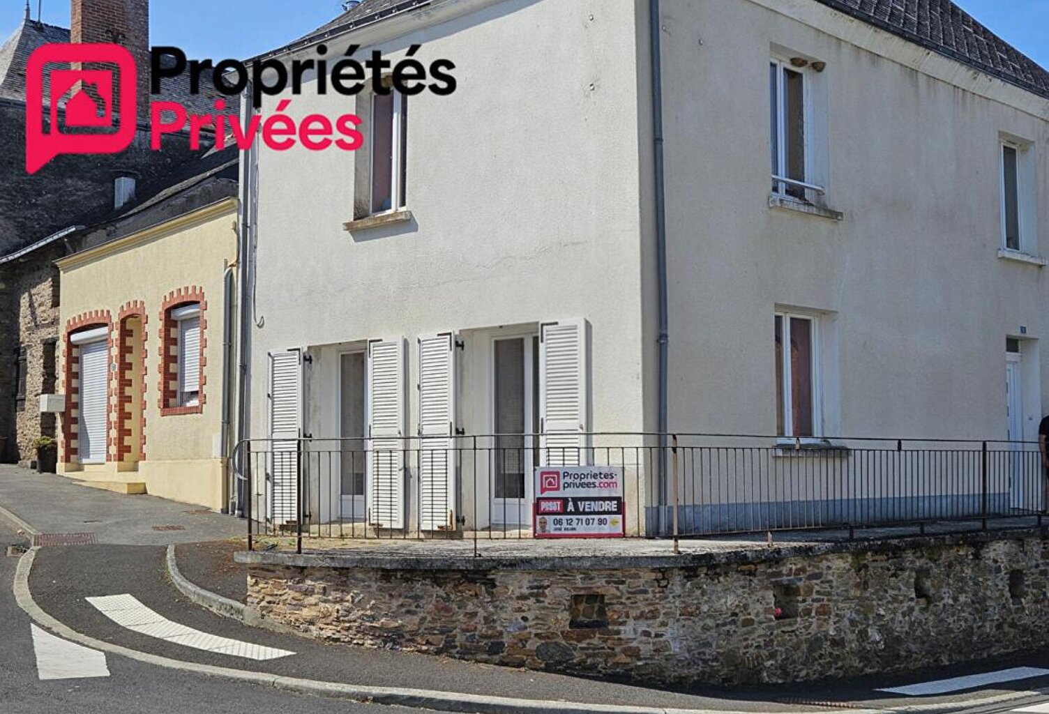 Maison Val D Erdre Auxence 5 pièce(s) 136 m2 — photo 1