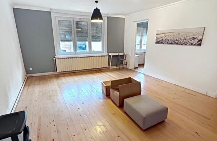 Immeuble commercial + habitations — photo 2