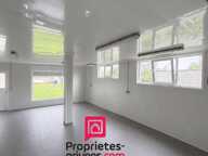Immeuble commercial + habitations — photo 4