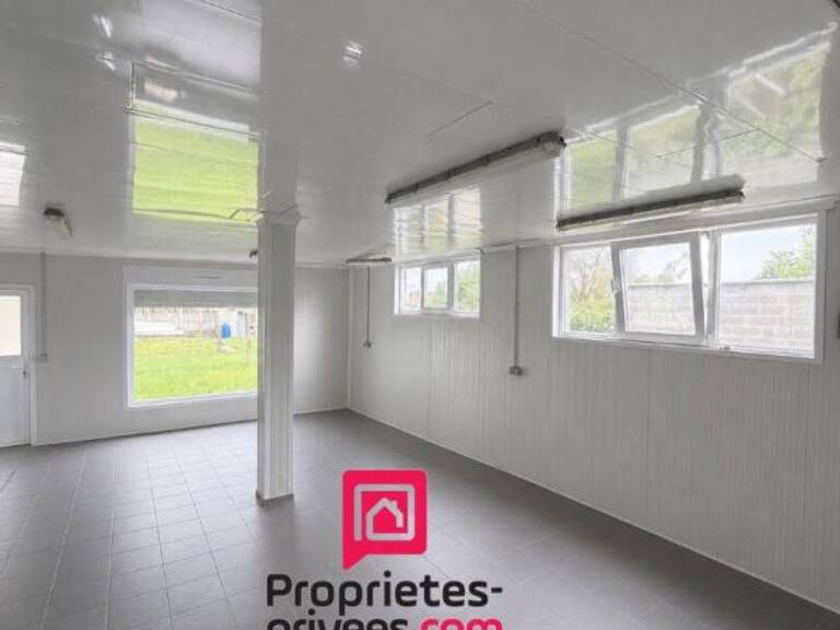 Immeuble commercial + habitations — photo 1
