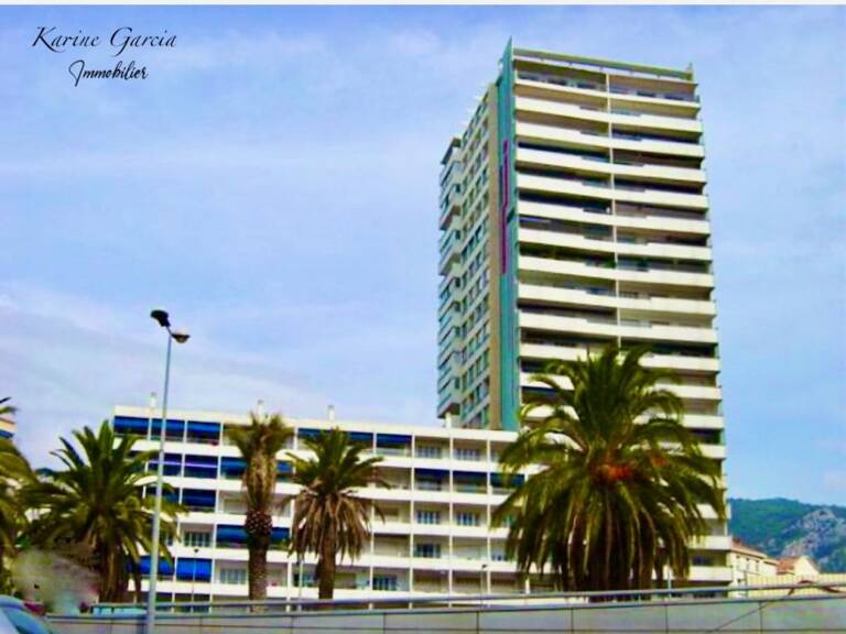 CENTRE VILLE TOULON - TOUT A PROXIMITE - APPARTEMENT DE TYPE 3 - CELLIER - — photo 1