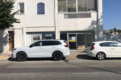 Commerce  1700 €