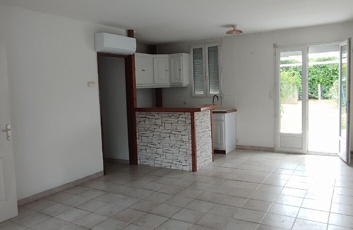 MAISON MITOYENNE DE 77M² HAB SUR 2 NIVEAUX 3 CHAMBRES + BUREAU + GARAGE, LE TOUT SUR UN TERRAIN CLOS DE 400M² ENVIRON — photo 5