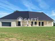 Maison contemporaine 2021 - DPE A - terrain 2642m² — photo 3