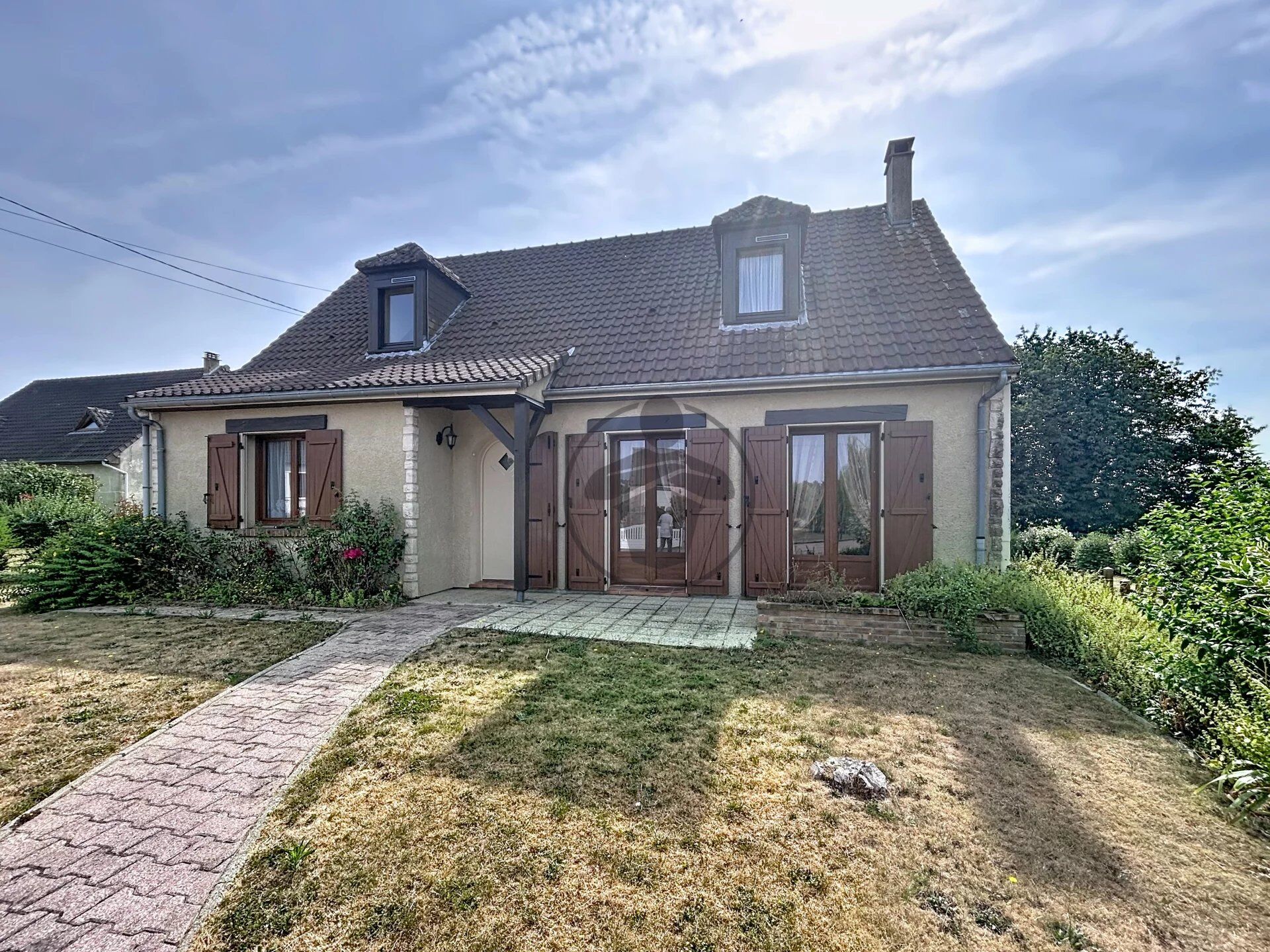 Maison 7 pièces 114 m² · à Essigny-le-Grand · 114 m² · 233 000 €