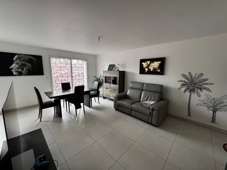 Appartement de 68,23 m² en location - Très bon état — photo 1