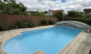 Maison 8 Pièces  m² à louer à Combs-la-Ville (77380)
