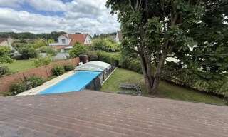 Maison 8 Pièces  m² à louer à Combs-la-Ville (77380)