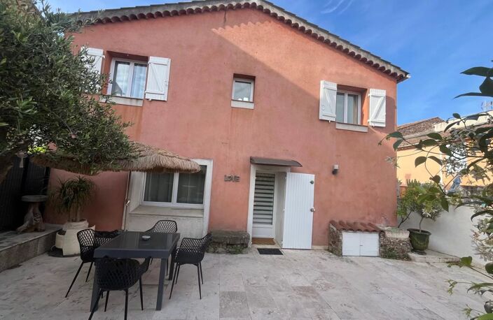 NOUVEAUTÉ - MAISON ROQUEBRUNE-SUR-ARGENS JARDIN ET GRAND GARAGE — photo 2