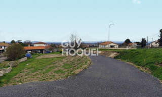 Terrain  994 m² à vendre à Écotay-l'Olme (42600)