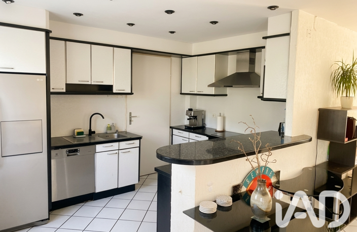 Vente Maison/villa 7 pièces — photo 2