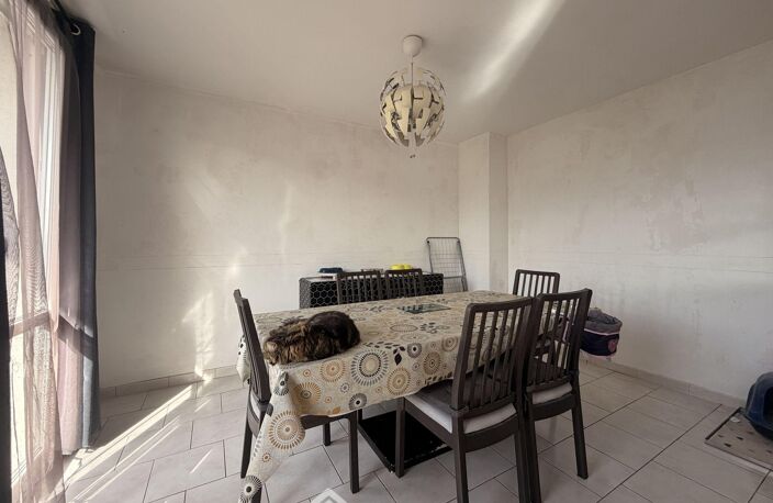 Appartement - 85m² - Laon — photo 4