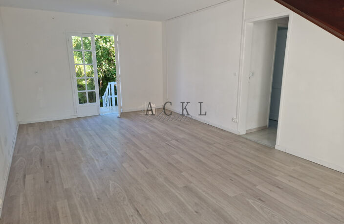 MAGNIFIQUE VILLA F6 AVEC VUE MER PANORAMIQUE SAINT-PIERRE — photo 5