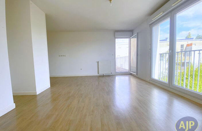 Nantes La Beaujoire - T3  avec TERRASSE, parking — photo 3