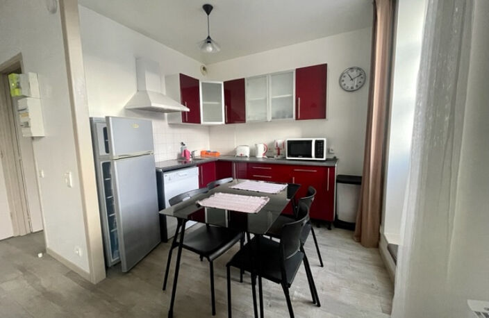 Appartement meublé Quimper 3 pièce(s) 47.41 m2 — photo 2
