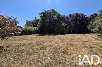 Terrain  369000 €