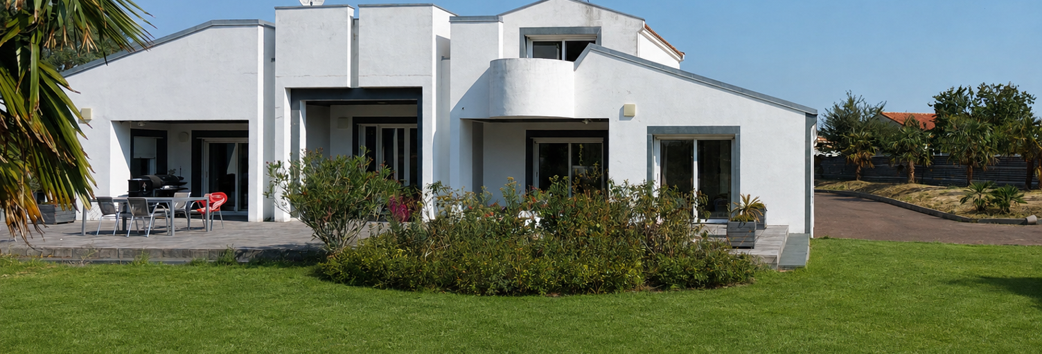 Maison 8 Pièces 402 m² à vendre à Saint-Révérend (85220)