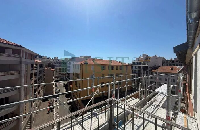Nice Port - 2 PIECES - 32m2 — photo 3