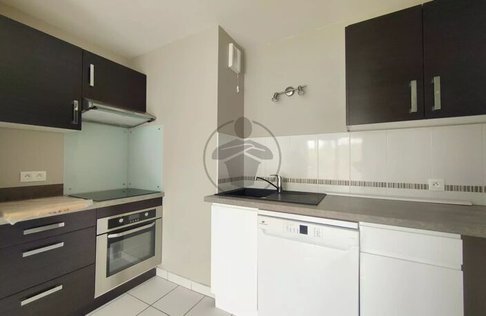 Appartement - 57,29 m² - 3 pièces — photo 4