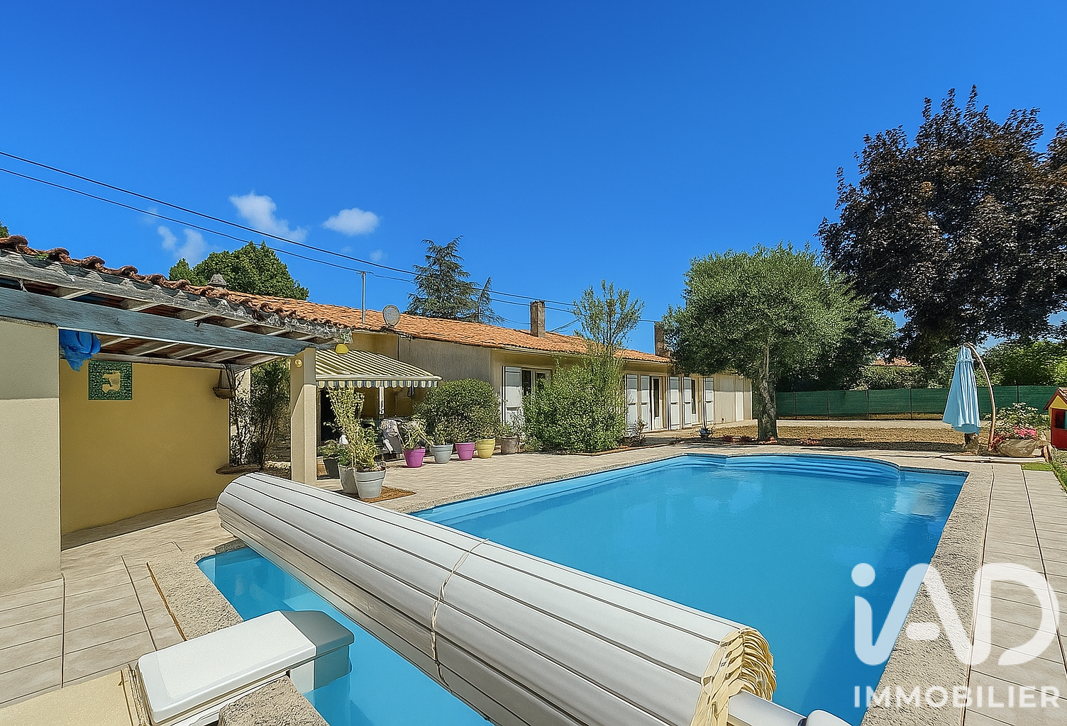 Vente Maison/villa 8 pièces — photo 1