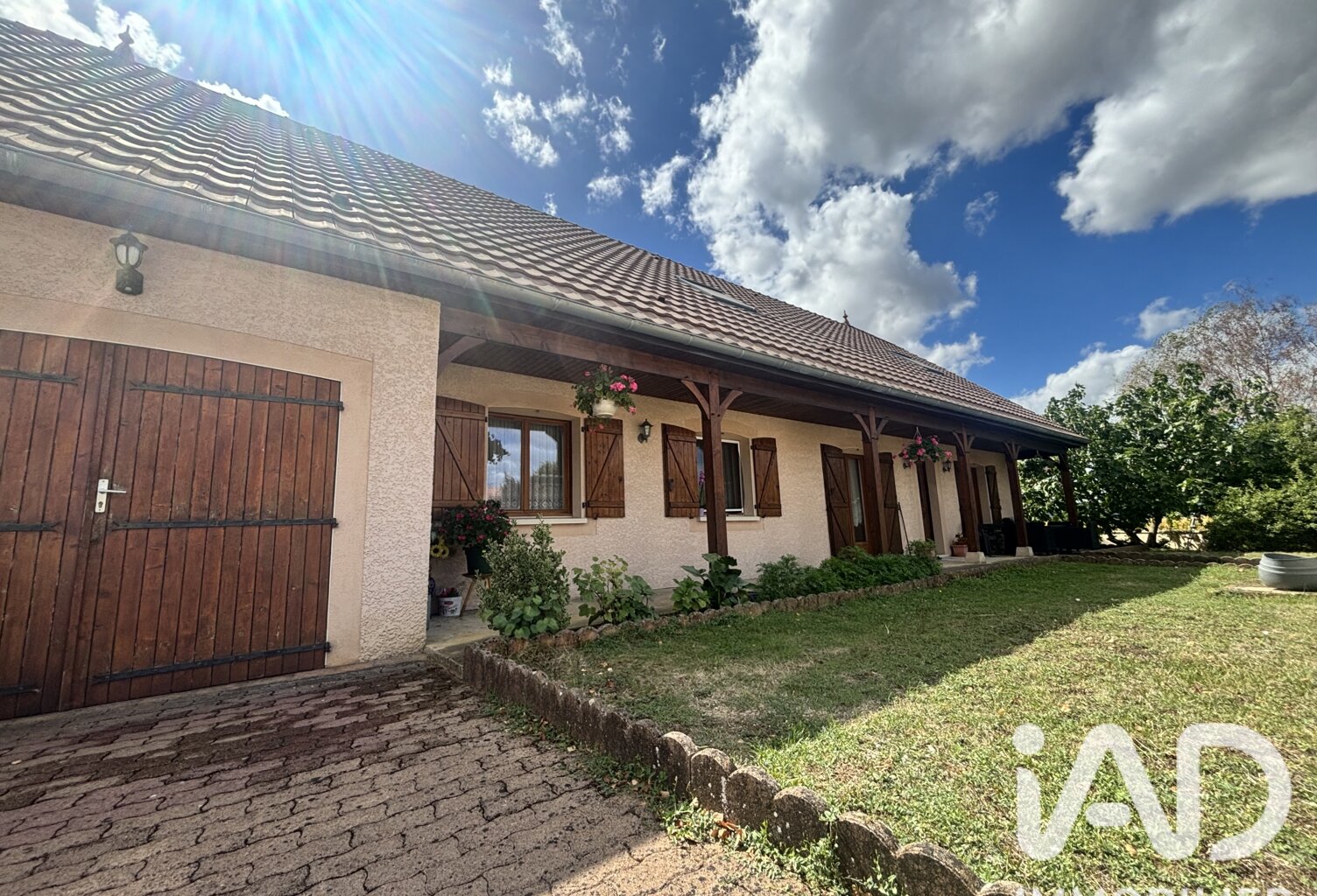Vente Maison/villa 10 pièces — photo 1