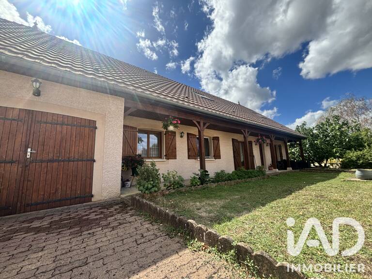 Vente Maison/villa 10 pièces — photo 1