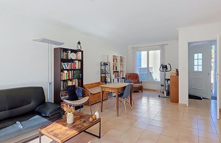 Vente Maison/villa 4 pièces — photo 2