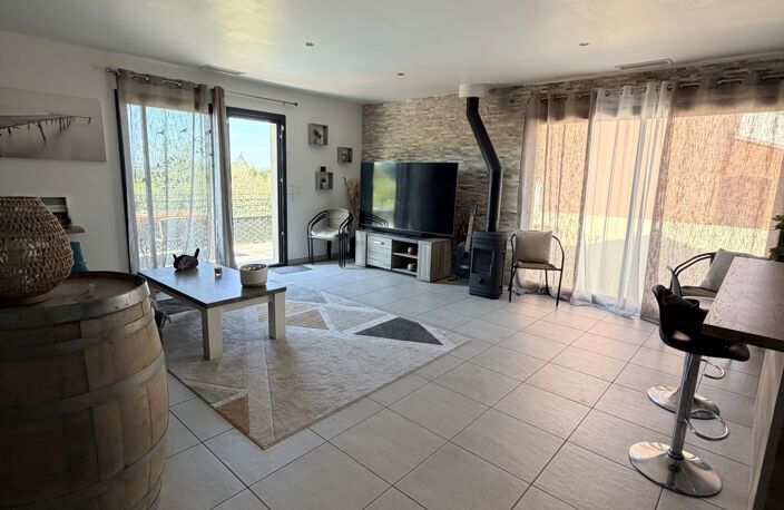 Vente Maison/villa 4 pièces — photo 4